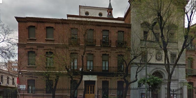 El cardenal Osoro despide el mes de mayo rezando el Rosario con los sacerdotes de la residencia San Pedro