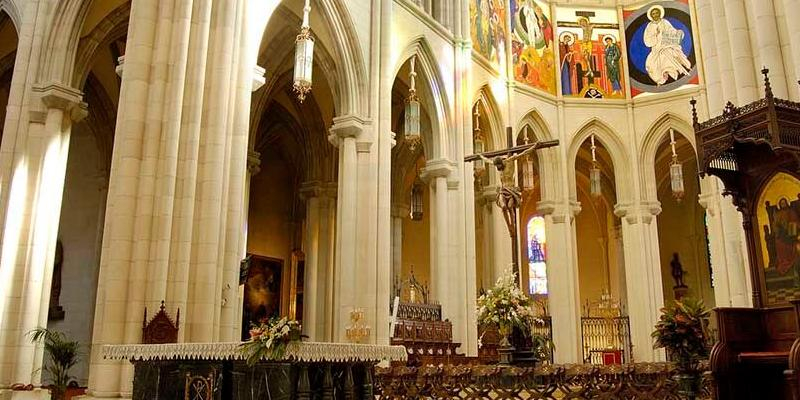 La catedral acoge este domingo una Eucaristía animada por la Escolanía Virgen de la Almudena