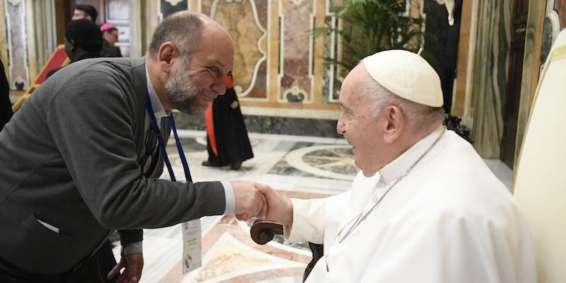 Jos&eacute; Mar&iacute;a Calder&oacute;n con el Papa Francisco en la &uacute;ltima Asamblea General de Obras Misionales Pontificias (OMP) el pasado mes de mayo