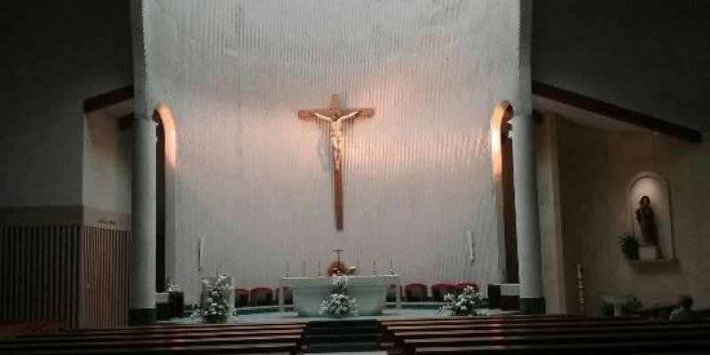 Nuestra Se&ntilde;ora de la Moraleja acoge una Eucarist&iacute;a con confirmaciones de alumnas del colegio Aldeafuente