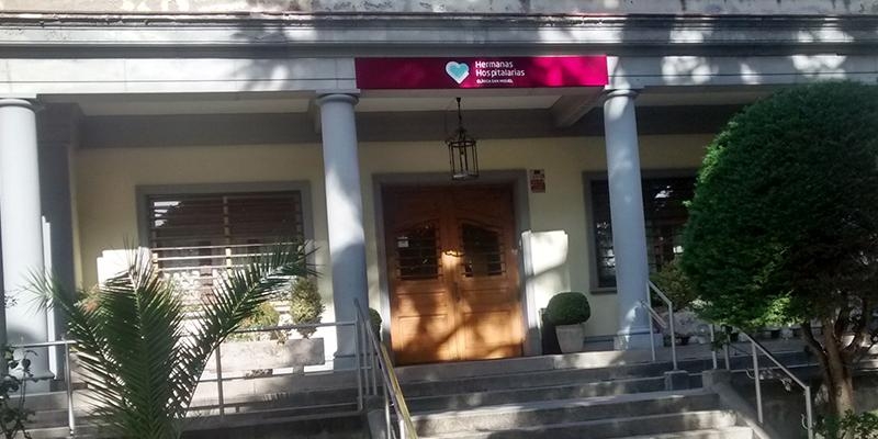 El cardenal Osoro celebra una Eucarist&iacute;a en la cl&iacute;nica San Miguel Hermanas Hospitalarias