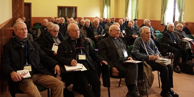 Preasamblea CONVIVIUM de los sacerdotes con m&aacute;s de 50 a&ntilde;os de ministerio: &laquo;Las canas no nos han quitado la ilusi&oacute;n&raquo;