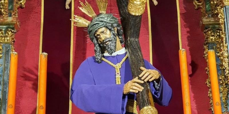 &Aacute;ngel Luis Miralles preside una Eucarist&iacute;a en el 80 aniversario de la imagen de Jes&uacute;s del Gran Poder