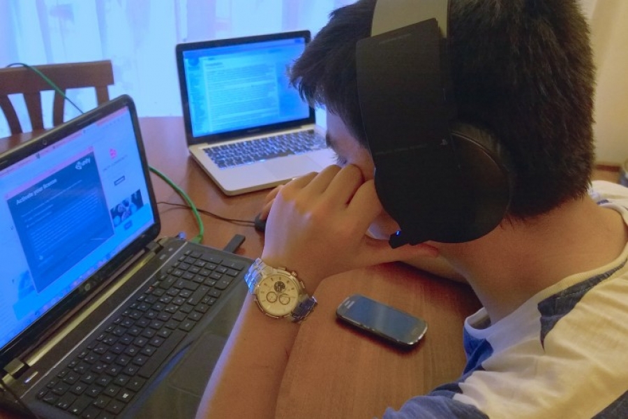 Facebook: un problema de transparencia que influye en las ideas de sus usuarios