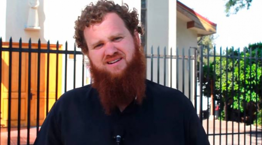 Papa Francisco alienta a joven sacerdote gravemente enfermo de c&aacute;ncer en Chile