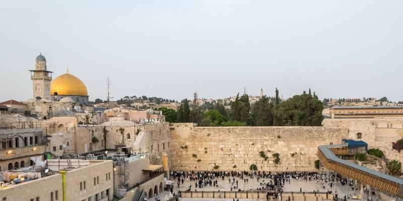 San Lucas Evangelista de Villanueva del Pardillo peregrina a Tierra Santa