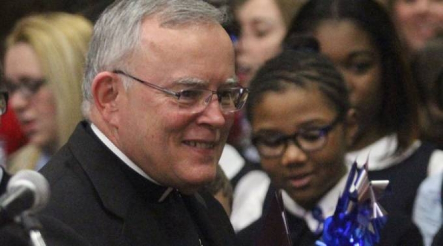 Monse&ntilde;or Chaput responde a revista jesuita que critic&oacute; coalici&oacute;n cat&oacute;lico-evang&eacute;lica en EEUU