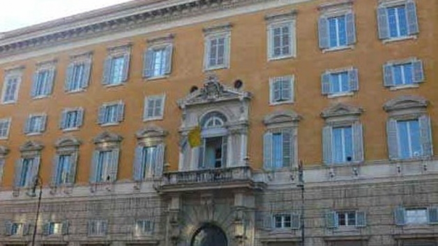 El Papa visita la Congregaci&oacute;n para la Doctrina de la Fe