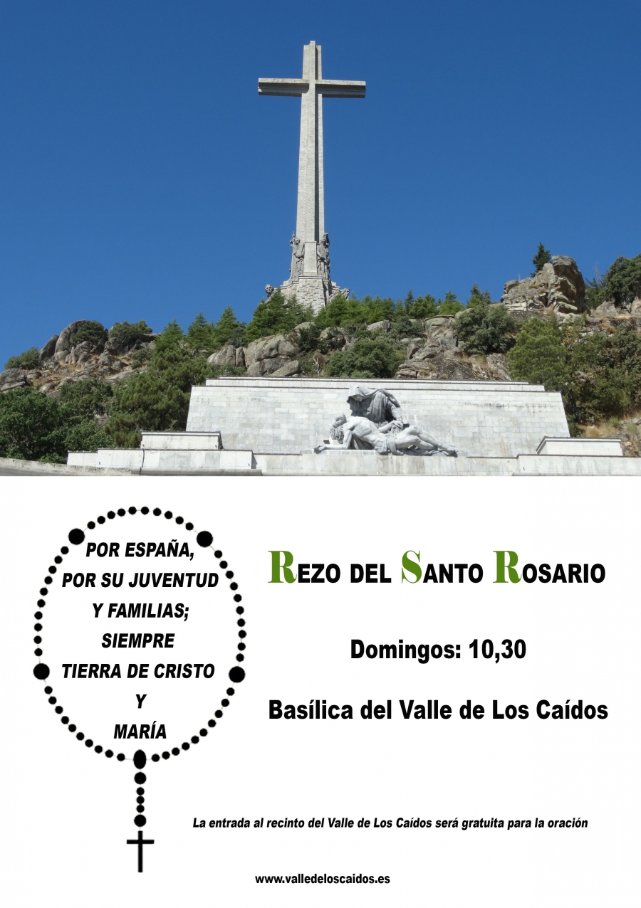 Santo Rosario por Espa&ntilde;a, su juventud y sus familias, en el Valle de los Ca&iacute;dos