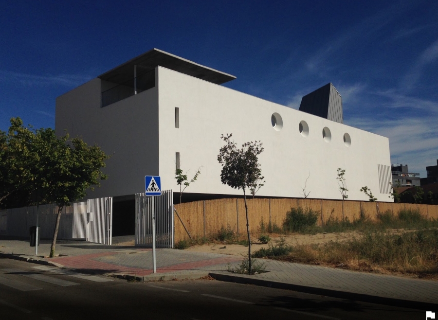 La parroquia Santa Maravillas de Jes&uacute;s celebra su fiesta titular