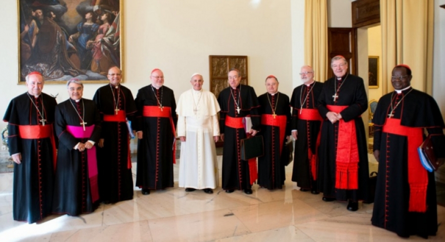 El Consejo de cardenales celebra su &uacute;ltima reuni&oacute;n del a&ntilde;o