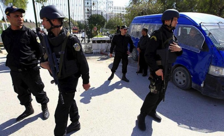 Atentado contra un autobús de la Guardia Presidencial en Túnez