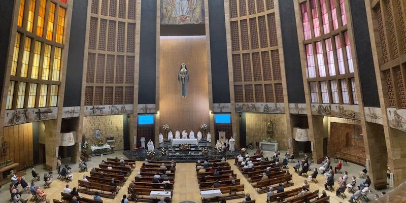Los Agustinos Recoletos inauguran en Santa Rita el centenario de la misi&oacute;n china