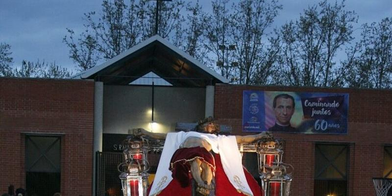 El Cristo del Pozo y Nuestra Señora de los Dolores procesionan este viernes desde San Raimundo de Peñafort