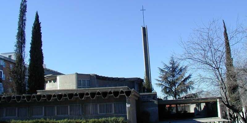 La Coral Revollutet Ensemble ofrece un concierto en Santa Ana y la Esperanza de Moratalaz