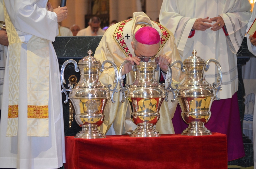 Monse&ntilde;or Osoro, a los sacerdotes de Madrid: &laquo;Seamos rostros vivos de la misericordia&raquo;