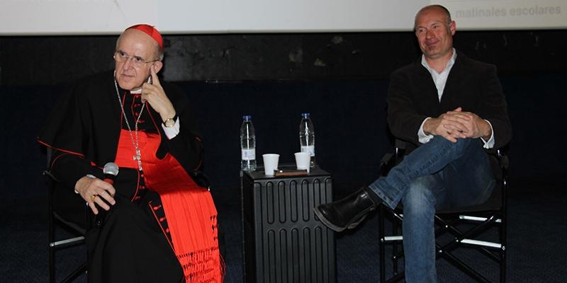El cardenal Osoro invita a j&oacute;venes y mayores a &laquo;entrar en la vida del otro con la medicina del amor de Dios&raquo;