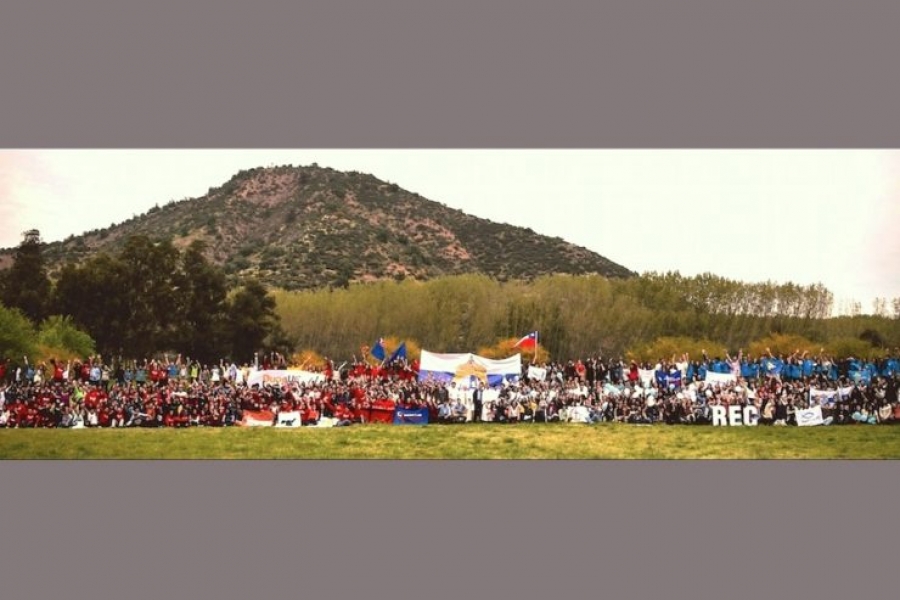 Chile: m&aacute;s de 500 universitarios participan en 'Ven y s&iacute;gueme'