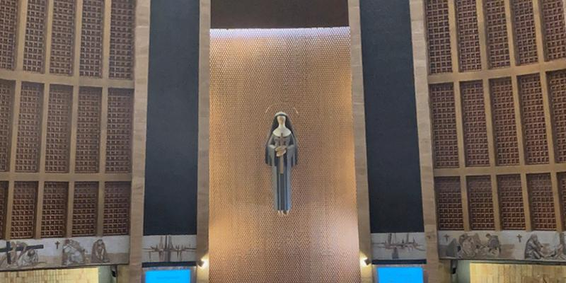 Monse&ntilde;or Eusebio Hern&aacute;ndez preside en Santa Rita la Eucarist&iacute;a de ordenaci&oacute;n sacerdotal de fray Alfonso Juli&aacute;n D&aacute;vila Lomel&iacute;