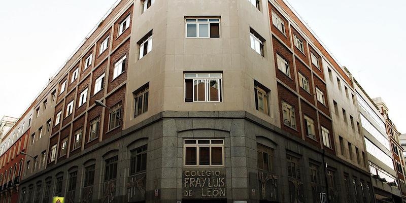 C&aacute;ritas Vicar&iacute;a VII presenta su realidad en el colegio Fray Luis de Le&oacute;n