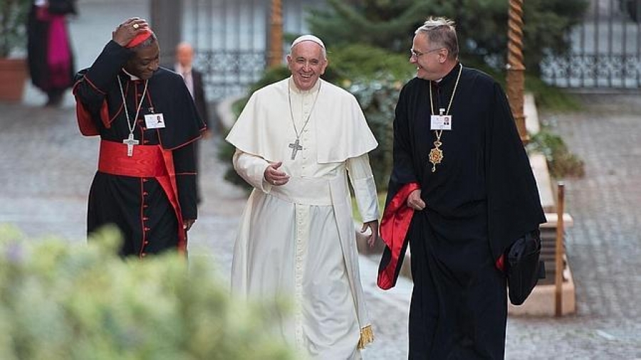 Francisco pide el fin de la violencia en Irak, Siria, Palestina e Israel