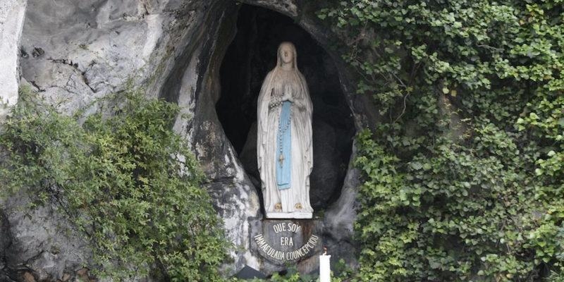 Santa Teresa Benedicta de Jesús programa una peregrinación a Lourdes