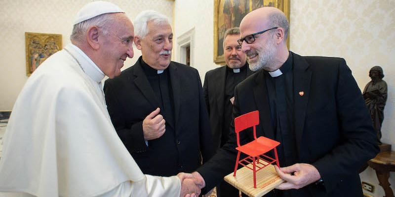 Papa Francisco: &laquo;El futuro de Fe y Alegr&iacute;a est&aacute; en su m&iacute;stica de inclusi&oacute;n y la fuerza de sus j&oacute;venes&raquo;