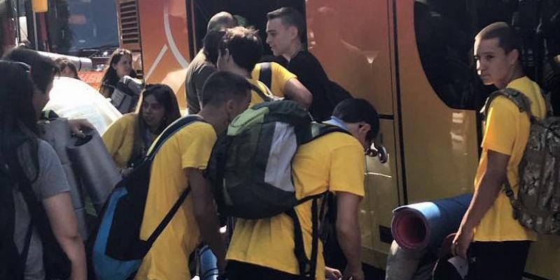 Arranca la peregrinaci&oacute;n de j&oacute;venes a Li&eacute;bana, Covadonga y Santiago: &laquo;Ojal&aacute; puedan conocer al Se&ntilde;or y comprometerse con el Evangelio&raquo;