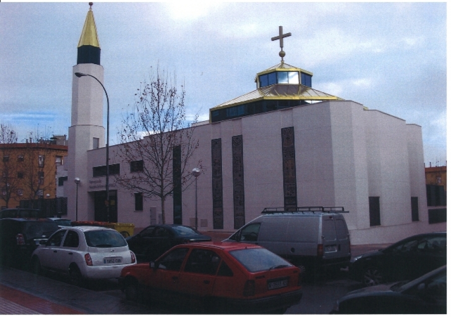 Jorge &Aacute;vila imparte el sacramento de la Confirmaci&oacute;n en Nuestra Se&ntilde;ora de &Aacute;frica