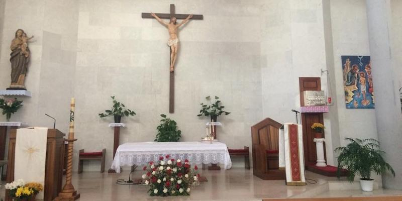 Monseñor José Cobo preside en Nuestra Señora de África una Misa funeral por Eugenio Gonzalo García