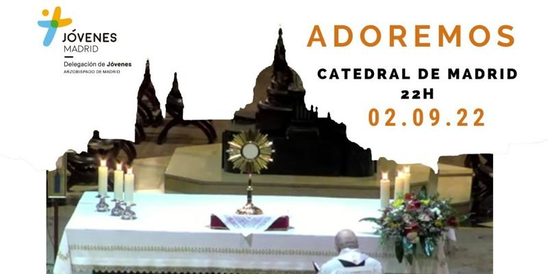 La catedral acoge la primera vigilia de oraci&oacute;n con j&oacute;venes del curso 2022-2023