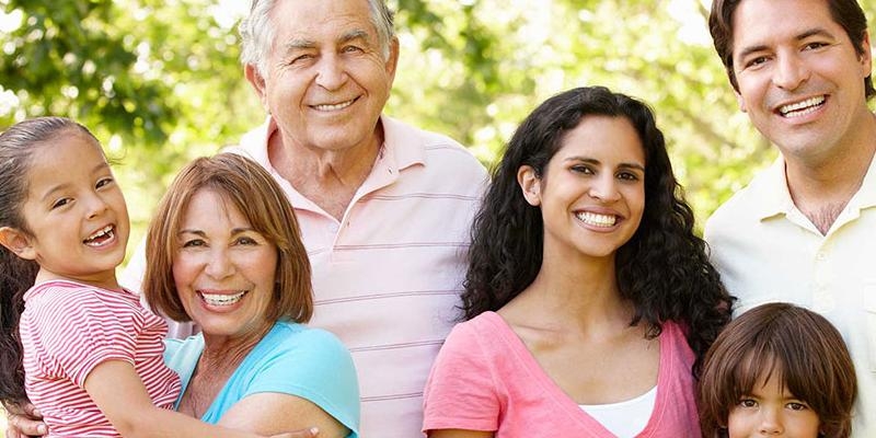 Daniel Granada reflexiona sobre el legado de Benedicto XVI sobre el amor y la familia