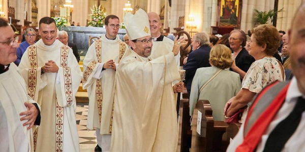«Abriéndonos a un nuevo comienzo». Líneas pastorales de monseñor Cobo como arzobispo de Madrid