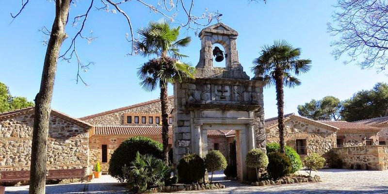 El real oratorio del Caballero de Gracia despide mayo con una romer&iacute;a a la ermita de Nuestra Se&ntilde;ora de los Remedios