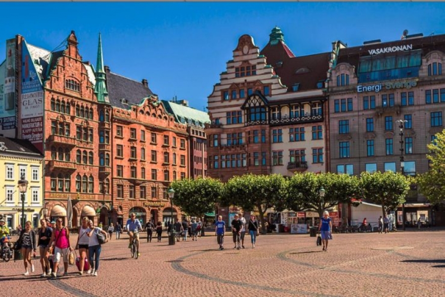 Una cruz salvadore&ntilde;a es el logo del viaje del papa Francisco a Suecia