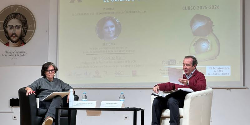 «Trabajar pastoralmente en equipo exige sensibilidad, humildad y apertura al Espíritu»: Charo González Martín, en el X Ciclo de Conferencias para Evangelizadores