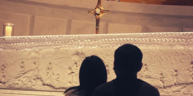 La Presentaci&oacute;n de Nuestra Se&ntilde;ora celebra la fiesta de la Sagrada Familia con bendici&oacute;n de esposos