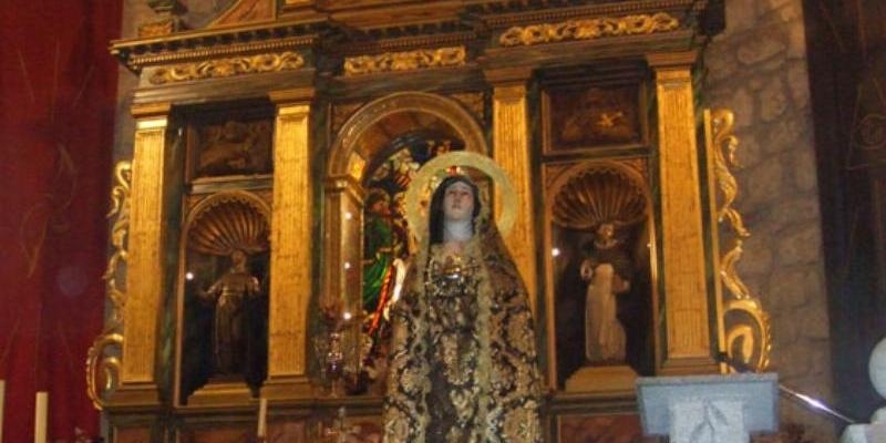 Navalagamella honra a Nuestra Señora de la Estrella con Misa y procesión