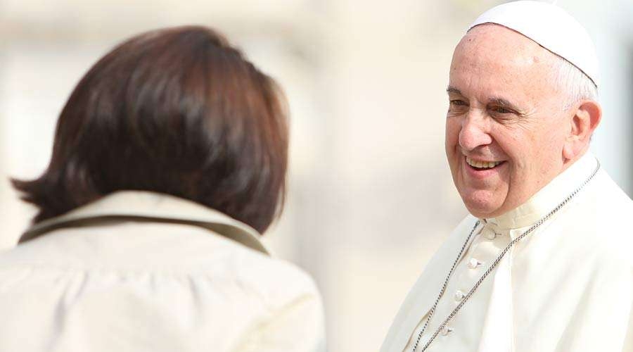 El Papa Francisco nombra a dos mujeres para importantes cargos en el Vaticano