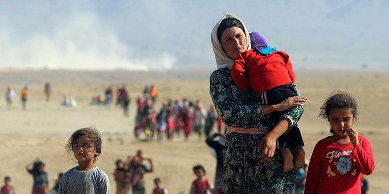 Evangelium Vitae celebra una oraci&oacute;n por los cristianos perseguidos en el templo eucar&iacute;stico diocesano