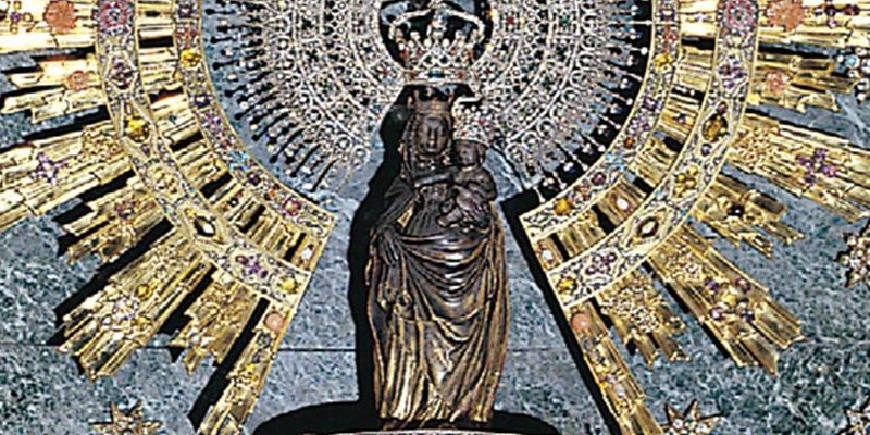 San Ignacio de Loyola de Torrelodones celebra una Eucaristía en honor a la Virgen del Pilar