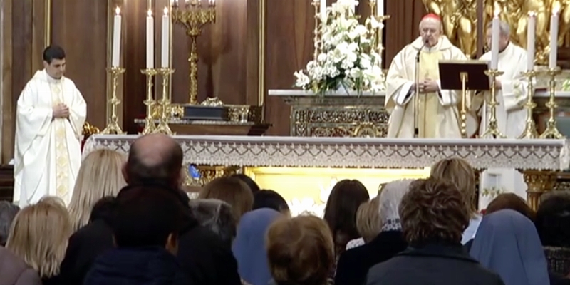 &laquo;Dios ha hecho un santuario para que venga el ser humano: el vientre materno&raquo;