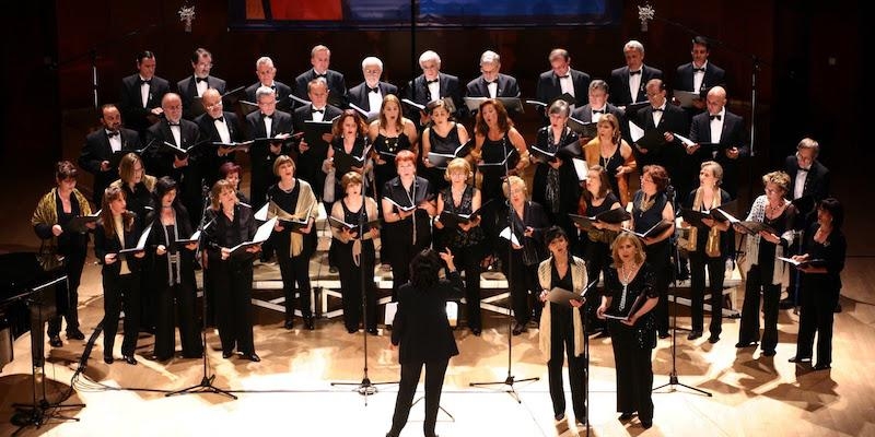 El coro Villa de Las Rozas ofrece un concierto de Adviento en San Miguel Arc&aacute;ngel de Las Rozas