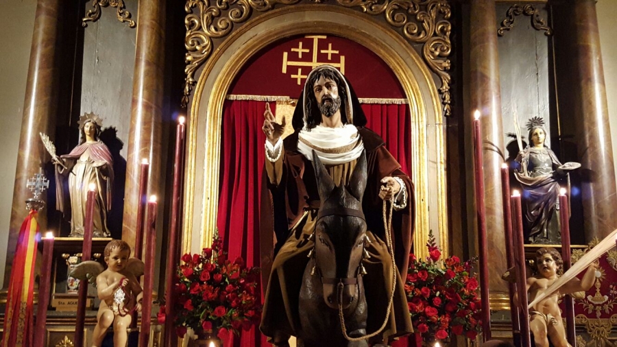 La iglesia de San Ildefonso acoge un quinario en honor a Nuestro Padre Jesús del Amor
