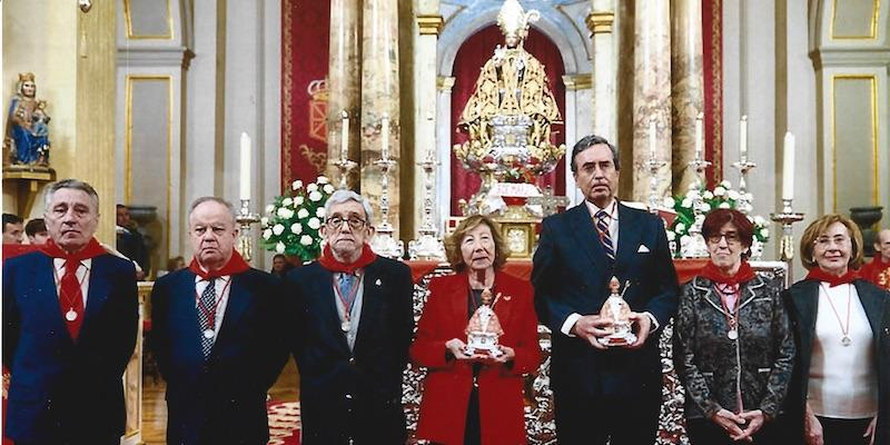Miembros de la delegaci&oacute;n navarra procedentes de Madrid, con Amalio de Marichalar y S&aacute;enz de Tejada