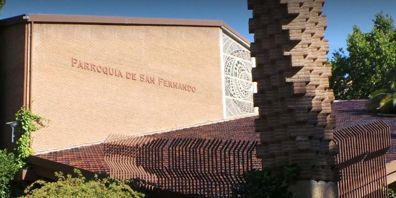 El vicario episcopal de la I administra el sacramento de la Confirmaci&oacute;n en San Fernando