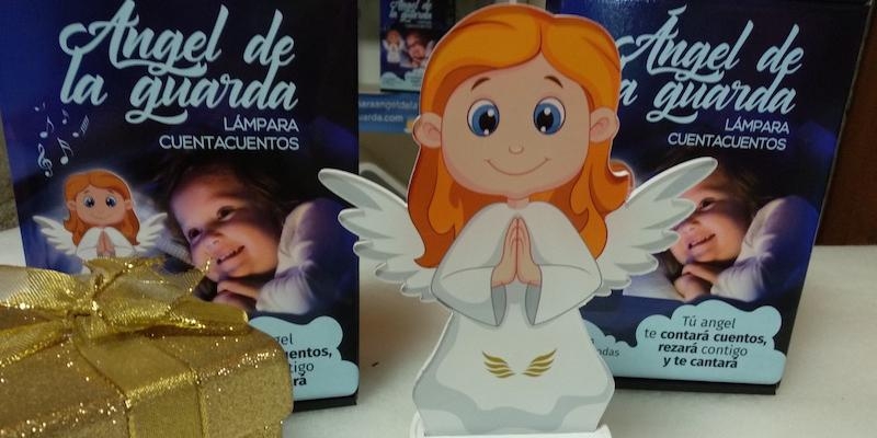 El Grupo Mart&iacute;nez lanza al mercado la l&aacute;mpara &Aacute;ngel de la Guarda