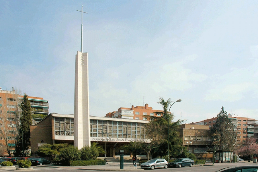 C&aacute;ritas Vicar&iacute;a II celebra su encuentro de voluntariado con el lema 'Todo depende del dolor con que se mira'
