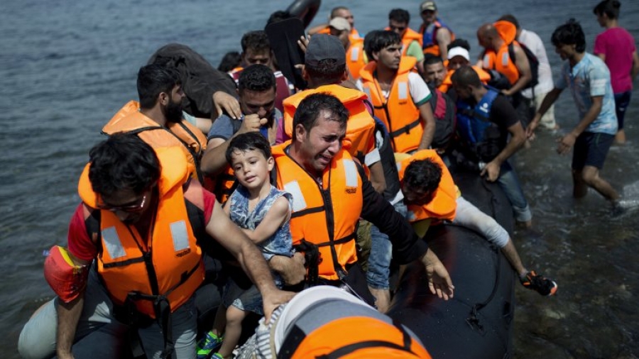 Francisco desea visitar a los refugiados en la isla griega de Lesbos