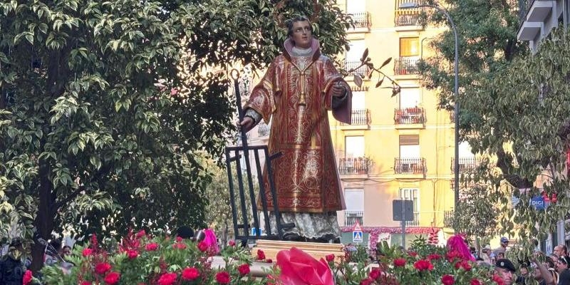 Lavapi&eacute;s celebra San Lorenzo, que hoy acoge a quien &laquo;llega a Espa&ntilde;a sin m&aacute;s que una maleta y una esperanza&raquo;
